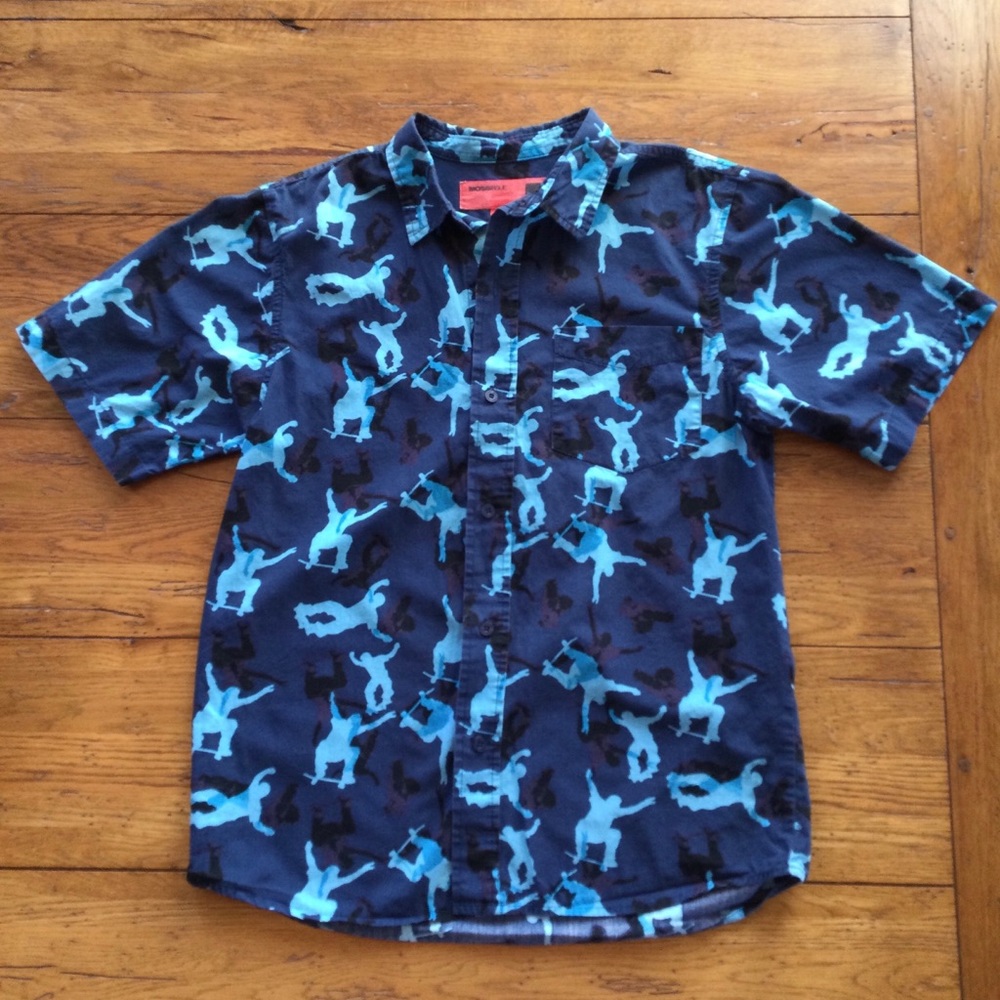 🌸3 for $20🌸 Skateboarder collared button up shirt boys XL 14/16 Moss issue